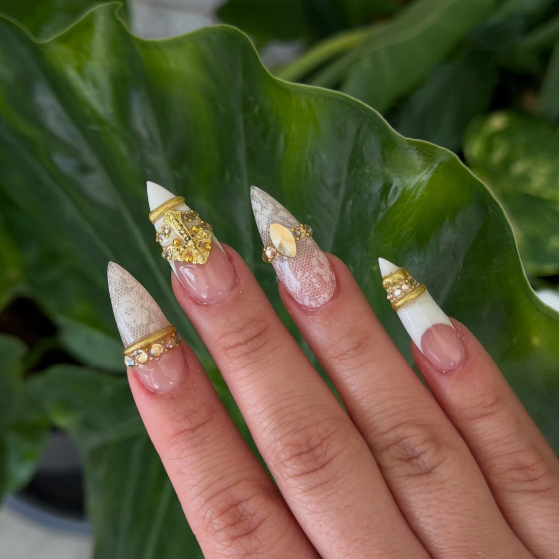white and gold 3D, nail art and glitter nails, stiletto shape — nail salon in Calhoun, GA — Sonny & Tee
